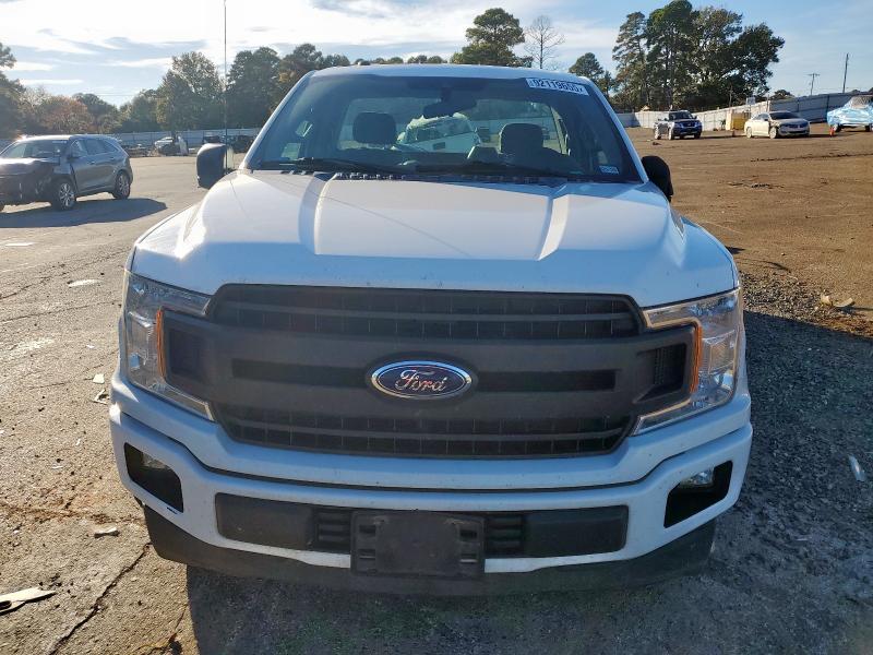Photo 5 from auction – 2019 FORD F150 with VIN 1FTMF1CB2KKC31279