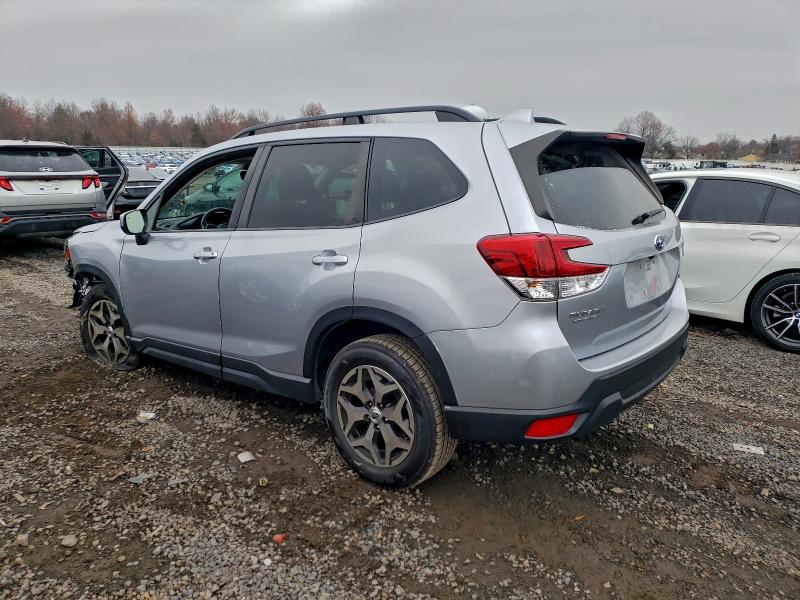 Фото 2 с аукциона – 2019 SUBARU FORESTER P с VIN JF2SKAGC3KH523124