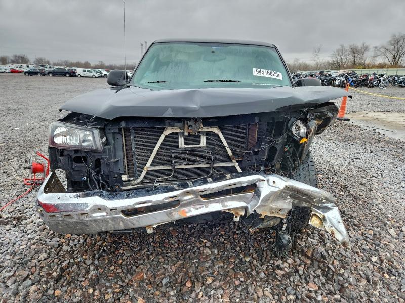 Photo 5 from auction – 2005 CHEVROLET SILVERADO with VIN 2GCEC19T251357899