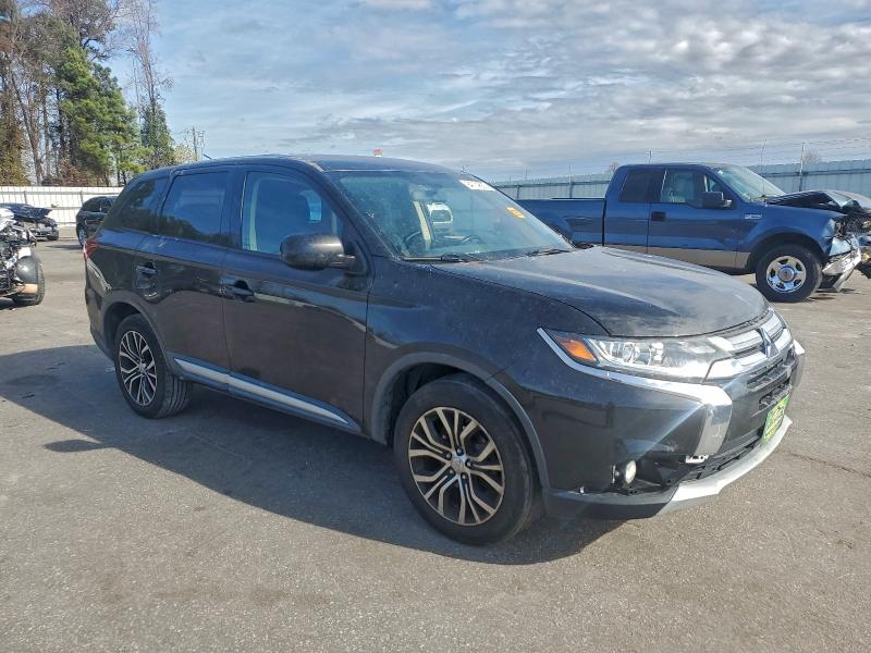 Photo 4 from auction – 2016 MITSUBISHI OUTLANDER with VIN JA4AD2A3XGZ040647