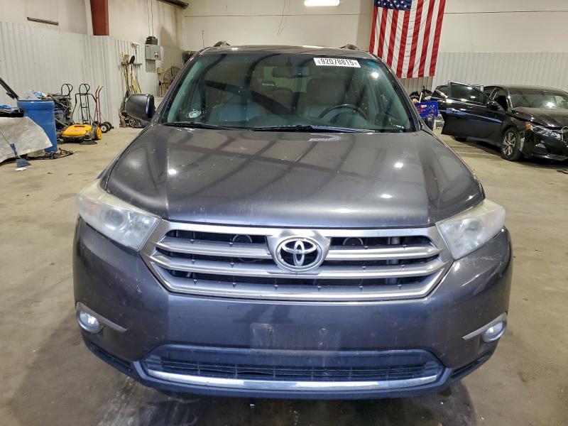 Photo 5 from auction – 2011 TOYOTA HIGHLANDER with VIN 5TDZK3EH1BS037110