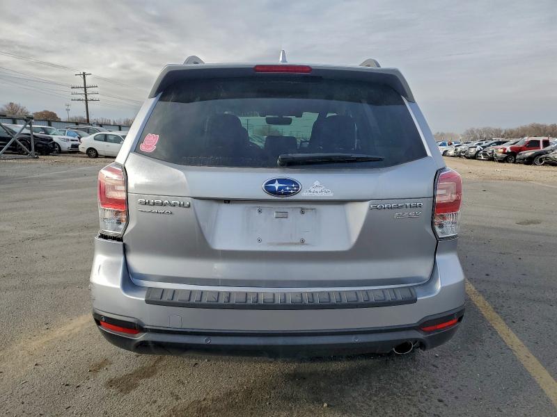 Photo 6 from auction – 2017 SUBARU FORESTER 2 with VIN JF2SJARC3HH559369