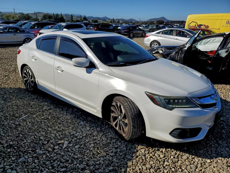 Photo 4 from auction – 2016 ACURA ILX PREMIU with VIN 19UDE2F82GA003340