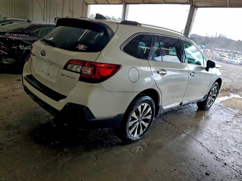 Photo 3 from auction – 2019 SUBARU OUTBACK TO with VIN 4S4BSATC6K3223235