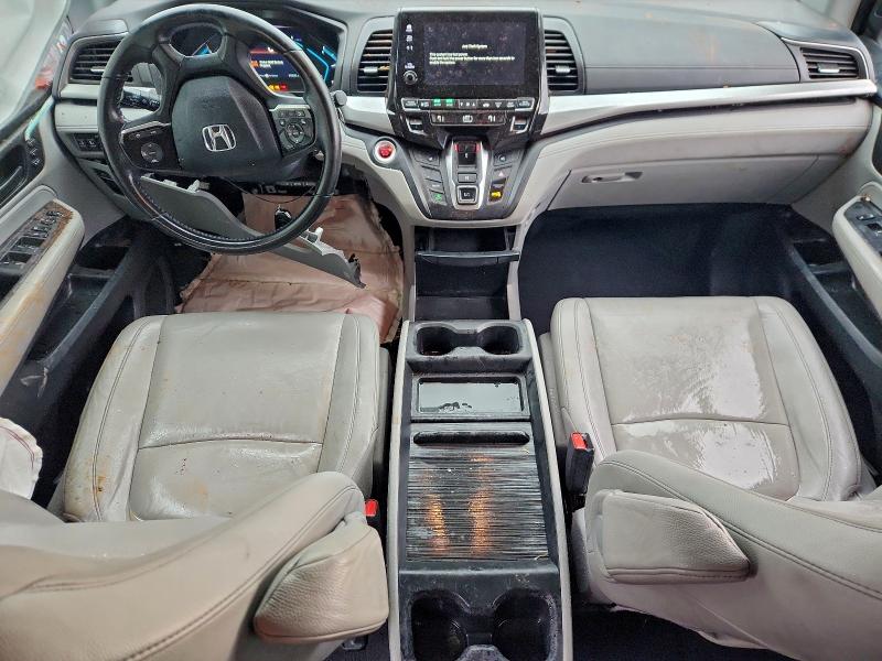 Photo 8 from auction – 2018 HONDA ODYSSEY EX with VIN 5FNRL6H73JB100809