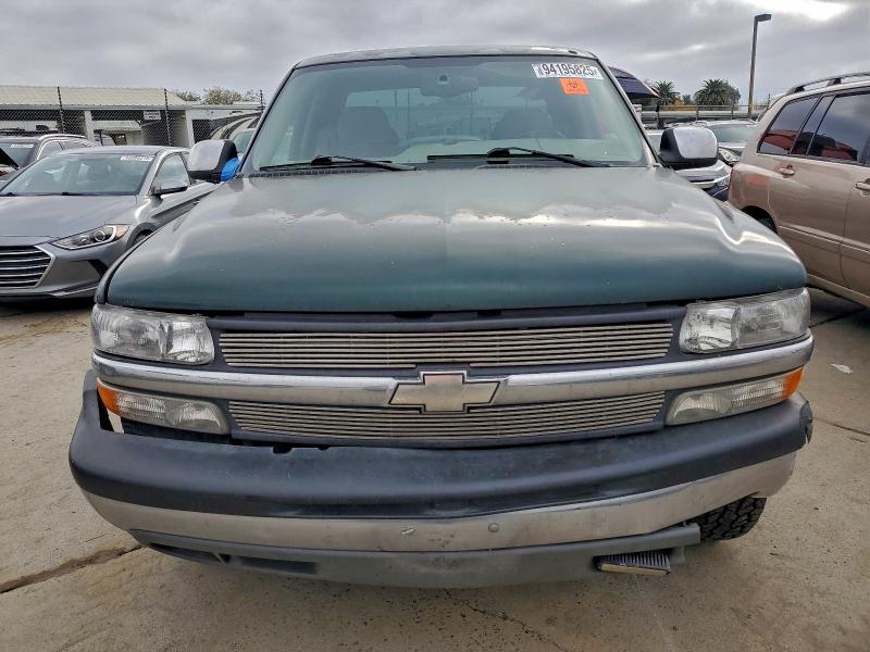 Photo 5 from auction – 2001 CHEVROLET SILVERADO with VIN 2GCEC19V311181960