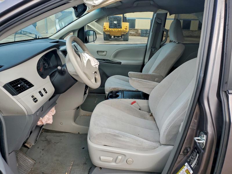 Zdjęcie 7 z aukcji – 2012 TOYOTA SIENNA LE z VIN 5TDKK3DC2CS218211