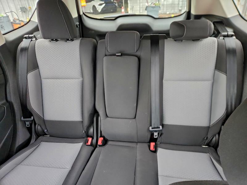 Photo 10 from auction – 2017 FORD ESCAPE SE with VIN 1FMCU9GDXHUC42051