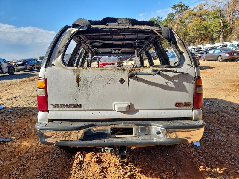 Photo 6 from auction – 2002 GMC YUKON with VIN 1GKEC13Z62R230657