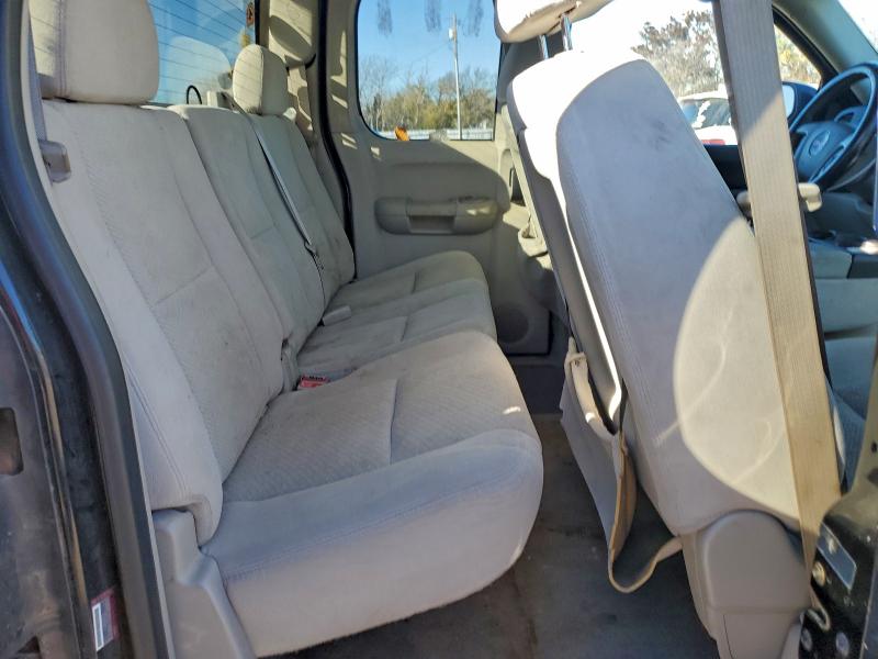 Photo 10 from auction – 2008 GMC SIERRA C15 with VIN 2GTEC19J781248907