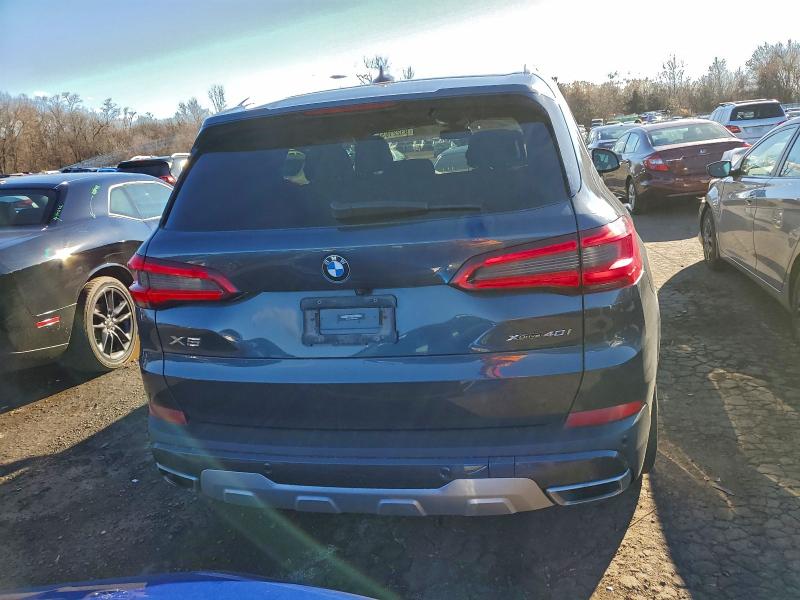 Photo 6 from auction – 2019 BMW X5 XDRIVE4 with VIN 5UXCR6C54KLL26980