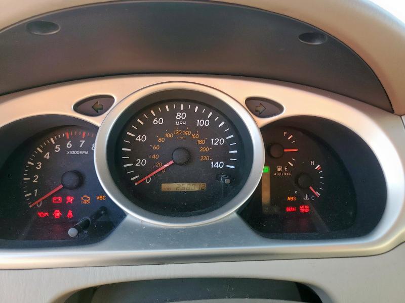 Photo 9 from auction – 2004 TOYOTA HIGHLANDER with VIN JTEEP21A840011964