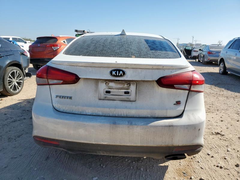 Photo 6 from auction – 2017 KIA FORTE LX with VIN 3KPFL4A7XHE076848