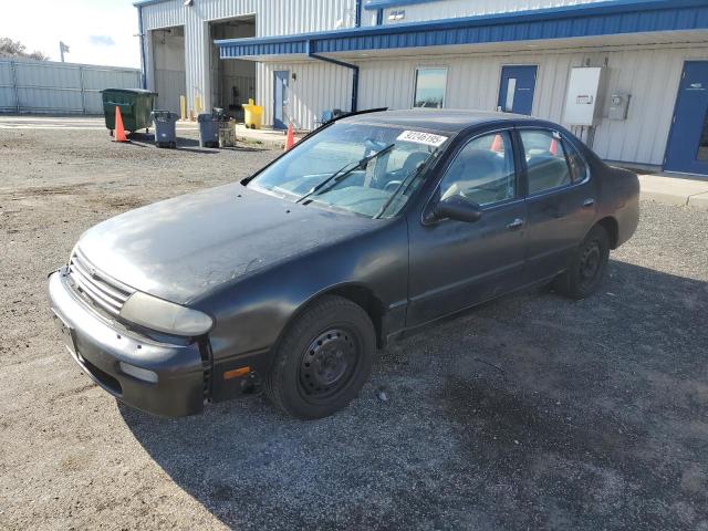 NISSAN ALTIMA XE 1997 with VIN 1N4BU31D8VC141362 - Photo from auction