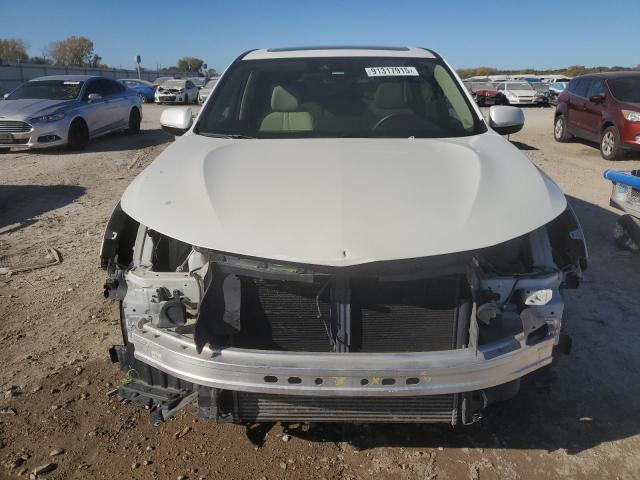 Photo 5 from auction – 2019 ACURA RDX with VIN 5J8TC2H37KL038732