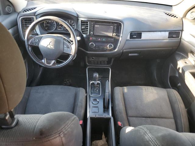 Photo 8 from auction – 2017 MITSUBISHI OUTLANDER with VIN JA4AD2A36HZ058032
