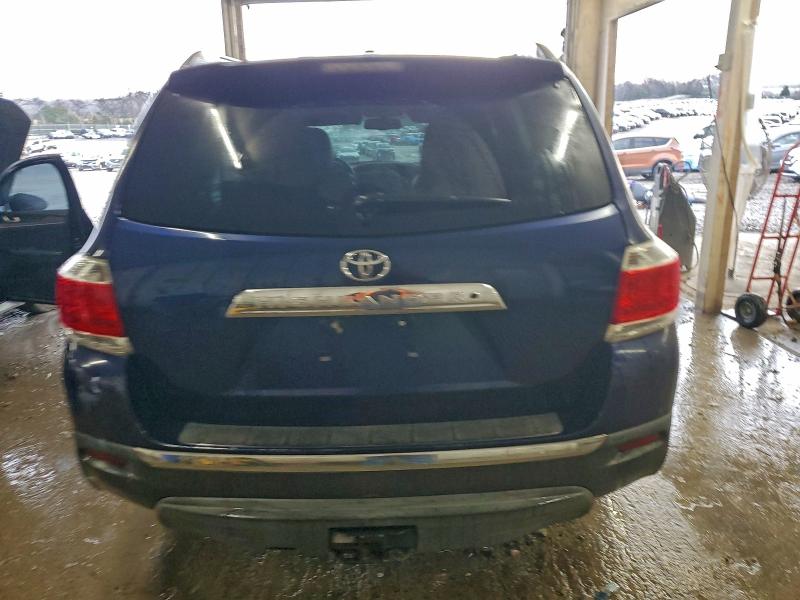 Photo 6 from auction – 2012 TOYOTA HIGHLANDER with VIN 5TDZK3EHXCS070334