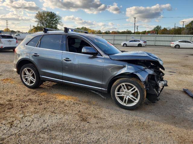 Photo 4 from auction – 2017 AUDI Q5 PREMIUM with VIN WA1C2AFP2HA095775