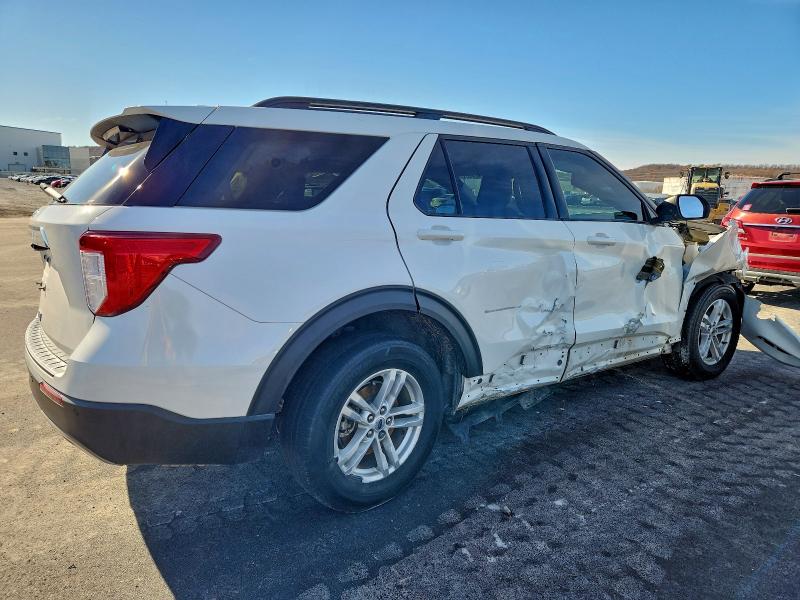Photo 3 from auction – 2022 FORD EXPLORER X with VIN 1FMSK7DH8NGA77124