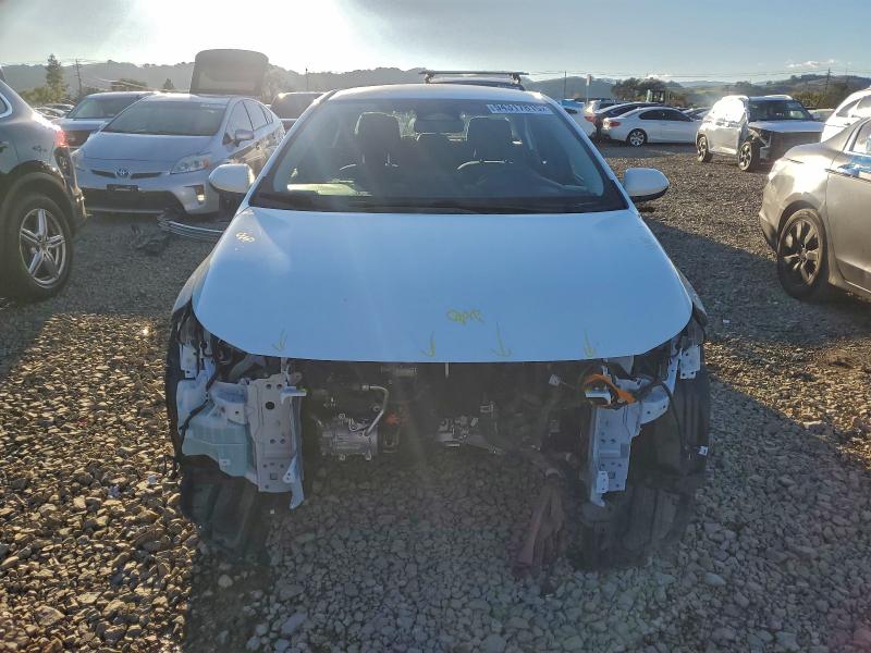 Photo 5 from auction – 2023 TOYOTA COROLLA LE with VIN JTDBCMFE0P3022342