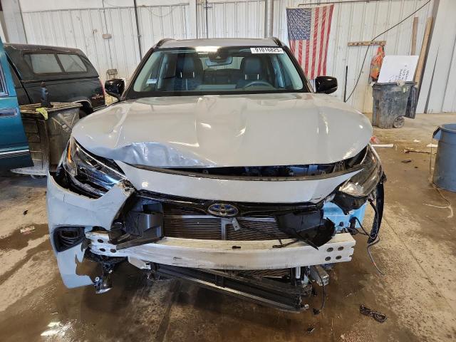 Photo 5 from auction – 2024 TOYOTA HIGHLANDER with VIN 5TDKBRCH0RS611830