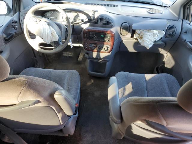 Photo 8 from auction – 2000 CHRYSLER TOWN & COU with VIN 1C4GP44G4YB743639