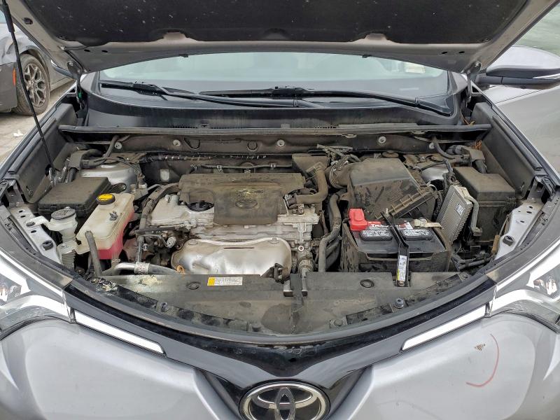 Photo 12 from auction – 2017 TOYOTA RAV4 LIMIT with VIN 2T3DFREV4HW595306