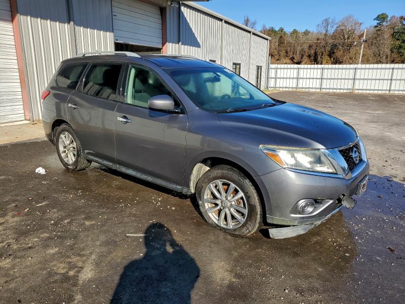 Photo 4 from auction – 2016 NISSAN PATHFINDER with VIN 5N1AR2MM5GC610161