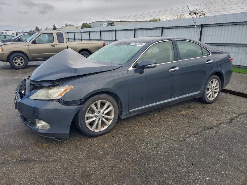 LEXUS ES 350 2010 with VIN JTHBK1EG5A2366314 - Photo from auction