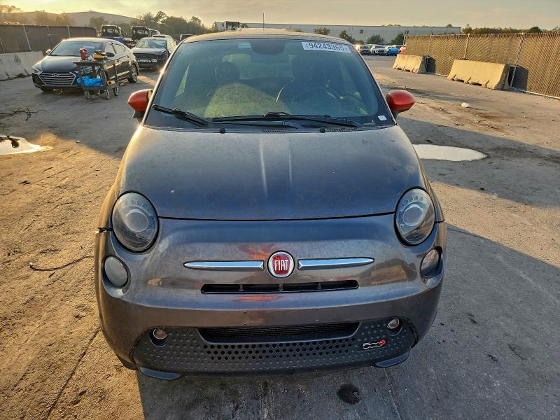 Photo 5 from auction – 2014 FIAT 500 ELECTR with VIN 3C3CFFGE5ET245200