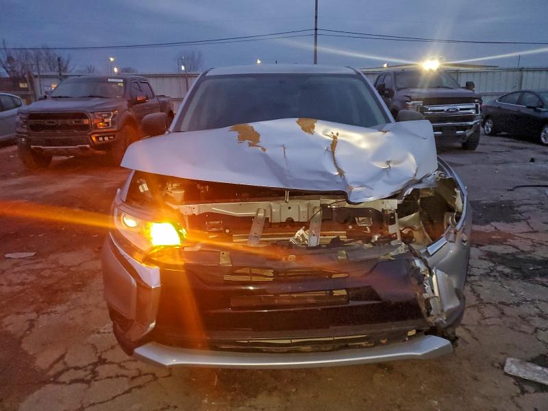 Photo 5 from auction – 2016 MITSUBISHI OUTLANDER with VIN JA4AZ3A31GZ037689