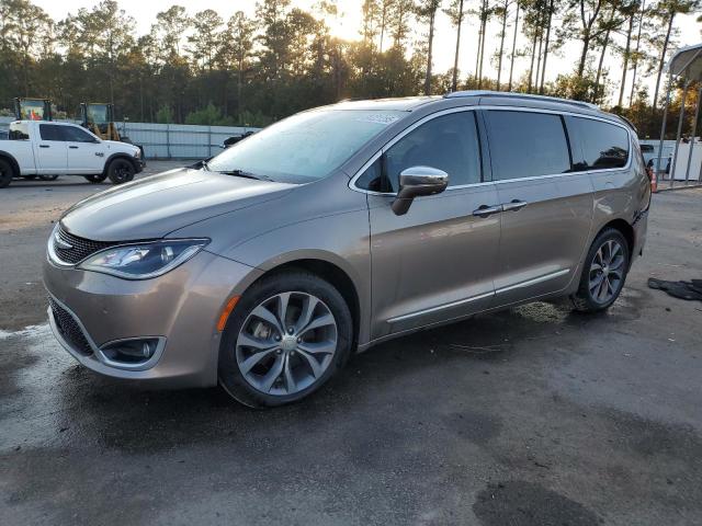 CHRYSLER PACIFICA L 2017 with VIN 2C4RC1GG2HR854657 - Photo from auction