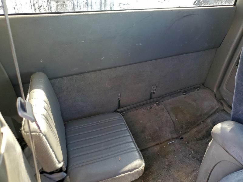 Foto 10 de la subasta – 2000 GMC SONOMA con VIN 1GTCS1950Y8241775