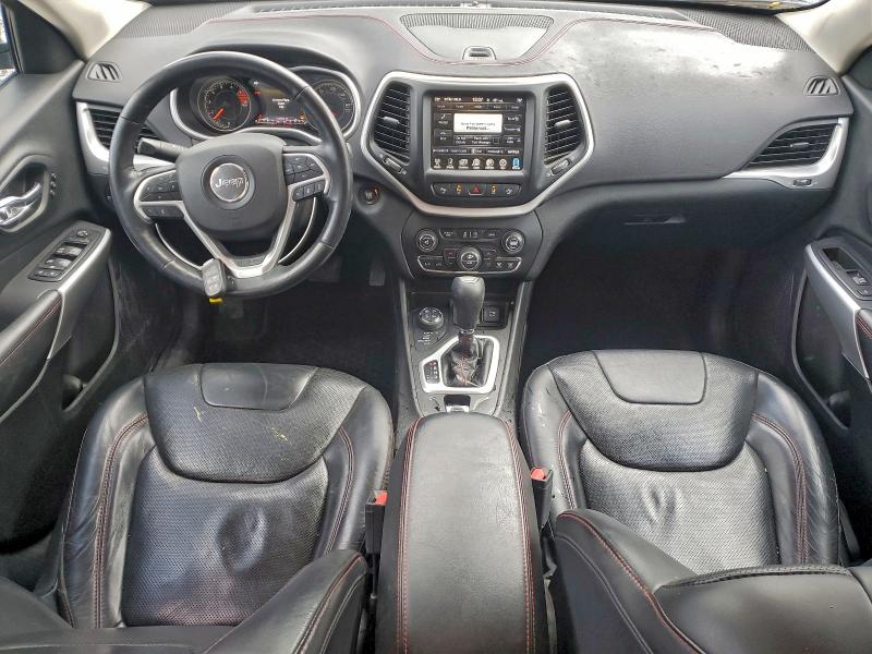 Photo 8 from auction – 2018 JEEP CHEROKEE T with VIN 1C4PJMBX4JD580117