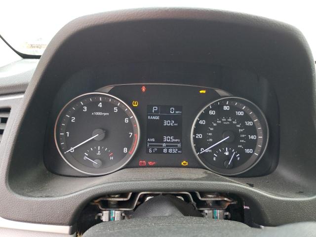 Photo 9 from auction – 2017 HYUNDAI ELANTRA with VIN 5NPD84LF1HH181397