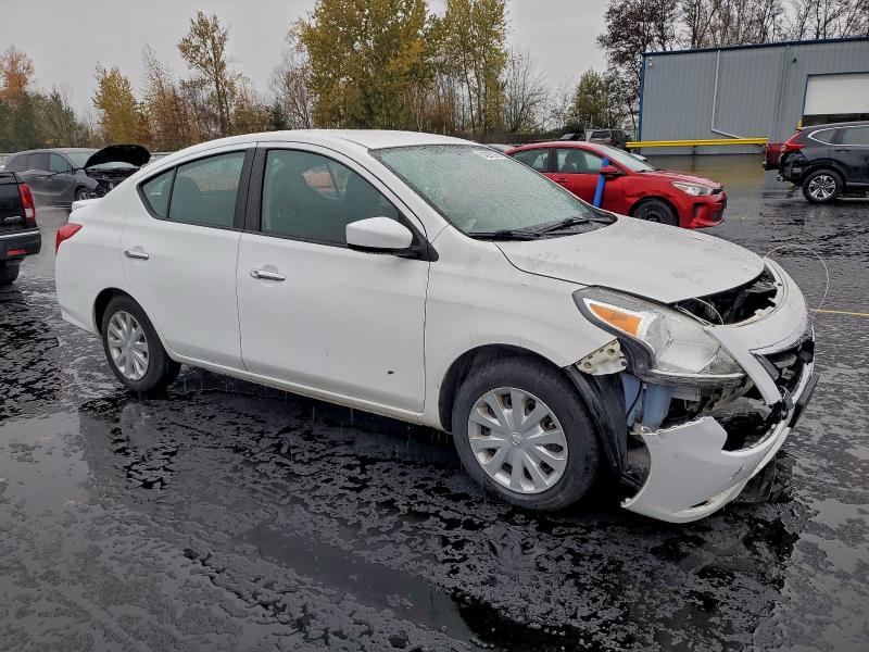 Photo 4 from auction – 2016 NISSAN VERSA S with VIN 3N1CN7APXGL913593