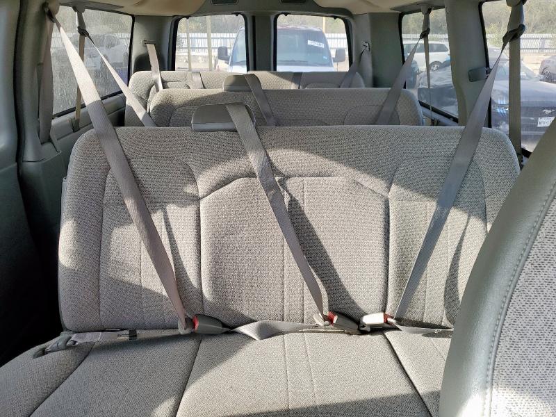 Photo 10 from auction – 2012 CHEVROLET EXPRESS G2 with VIN 1GAWGRFA0C1119359