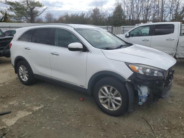 Photo 4 from auction – 2018 KIA SORENTO LX with VIN 5XYPGDA32JG405878