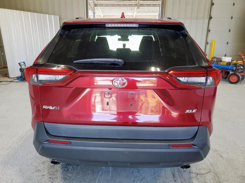 Photo 6 from auction – 2021 TOYOTA RAV4 with VIN 2T3W1RFV4MW166036