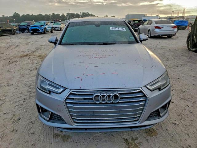 Photo 5 from auction – 2019 AUDI A4 PREMIUM with VIN WAUENAF43KA019773