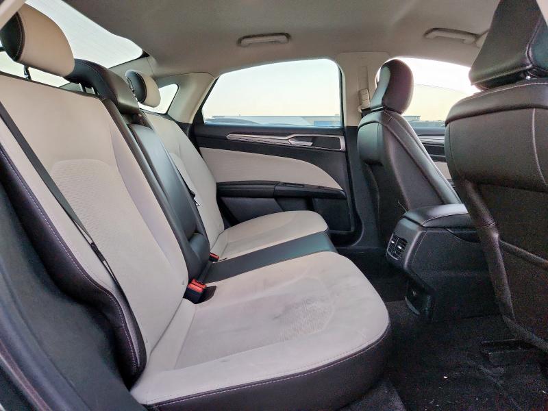 Photo 10 from auction – 2020 FORD FUSION SE with VIN 3FA6P0HDXLR188405