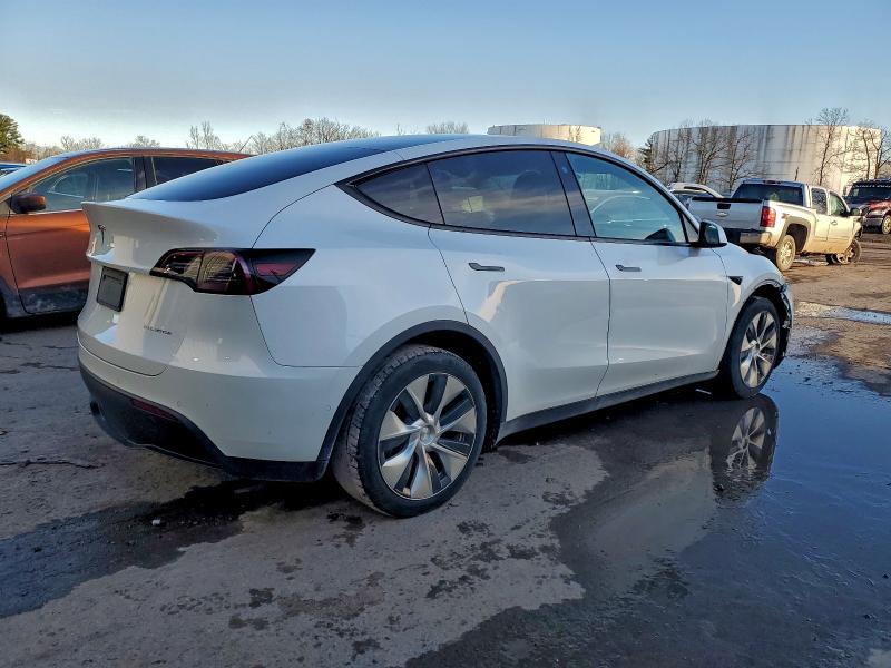 Photo 3 from auction – 2022 TESLA MODEL Y with VIN 7SAYGDEE1NF321454