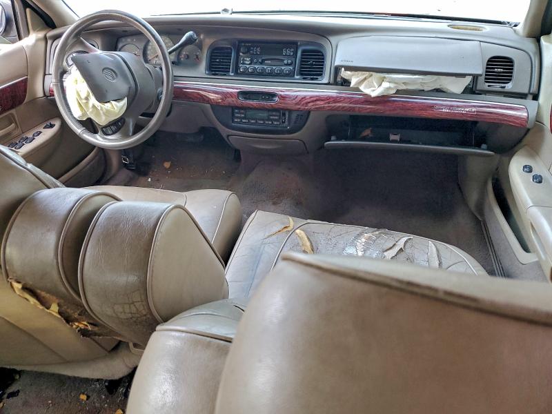 Photo 8 from auction – 2000 MERCURY GRAND MARQ with VIN 2MEFM75W1YX613762