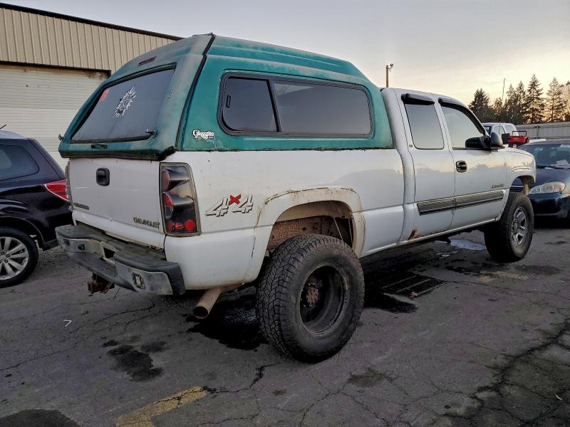 Photo 3 from auction – 2003 CHEVROLET SILVERADO with VIN 1GCHK29G73E365386