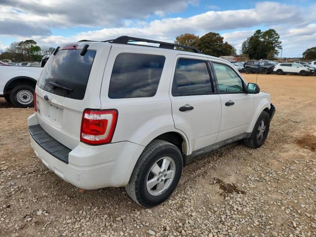 Photo 3 from auction – 2009 FORD ESCAPE XLT with VIN 1FMCU03709KC39765