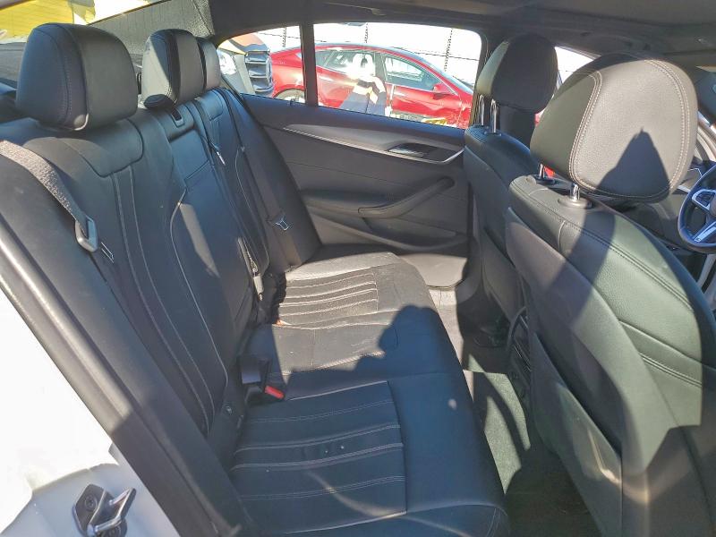 Photo 10 from auction – 2018 BMW 530XE with VIN WBAJB1C55JB085030