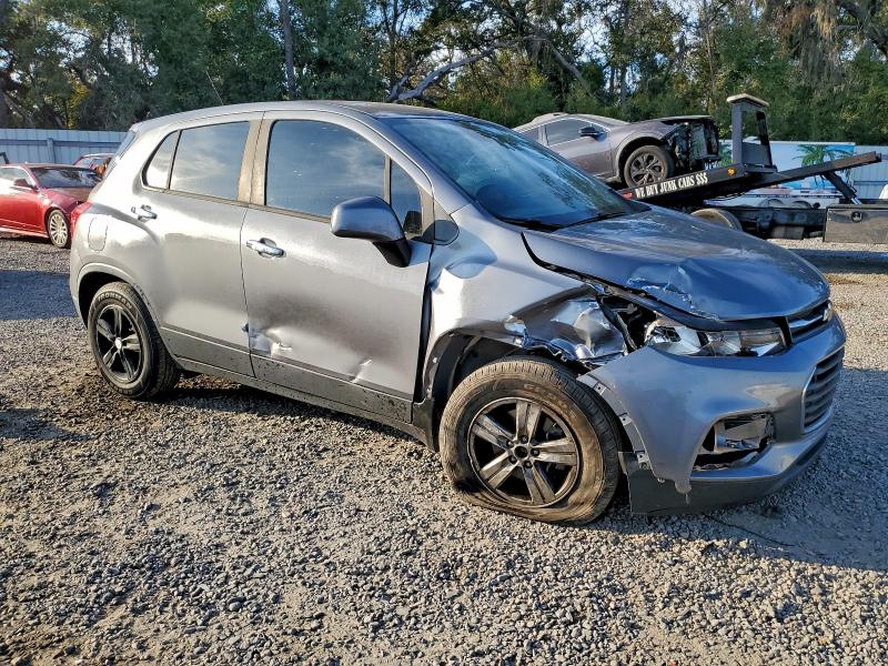 Photo 4 from auction – 2020 CHEVROLET TRAX LS with VIN 3GNCJKSB5LL184080