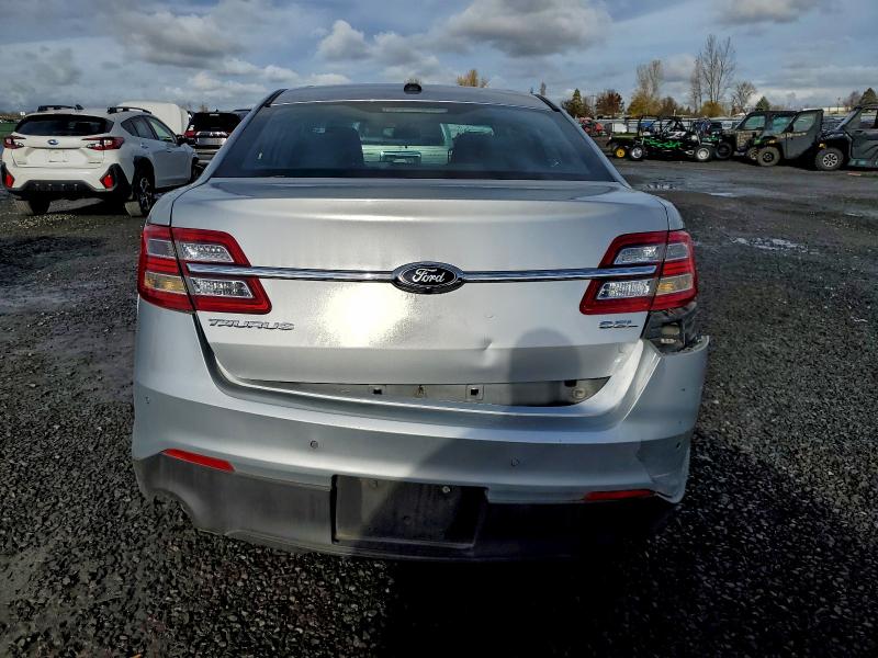 Photo 6 from auction – 2018 FORD TAURUS SEL with VIN 1FAHP2E84JG103350