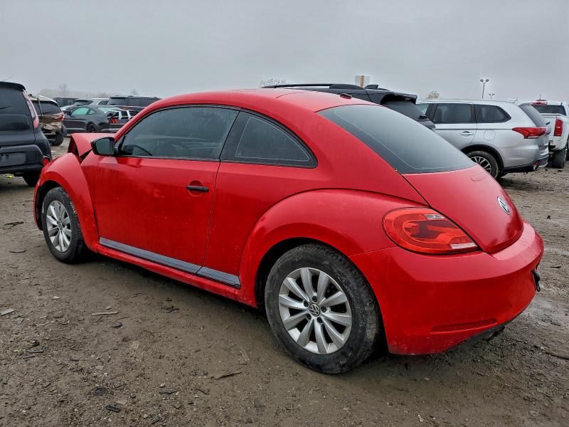 Zdjęcie 2 z aukcji – 2014 VOLKSWAGEN BEETLE z VIN 3VWFP7AT8EM628784