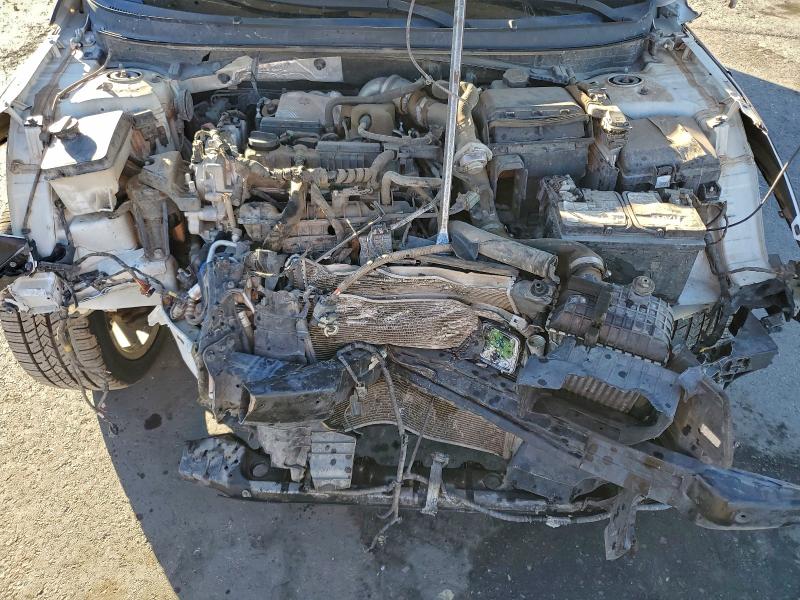 Photo 11 from auction – 2015 HYUNDAI SONATA with VIN 5NPE34AB4FH249398